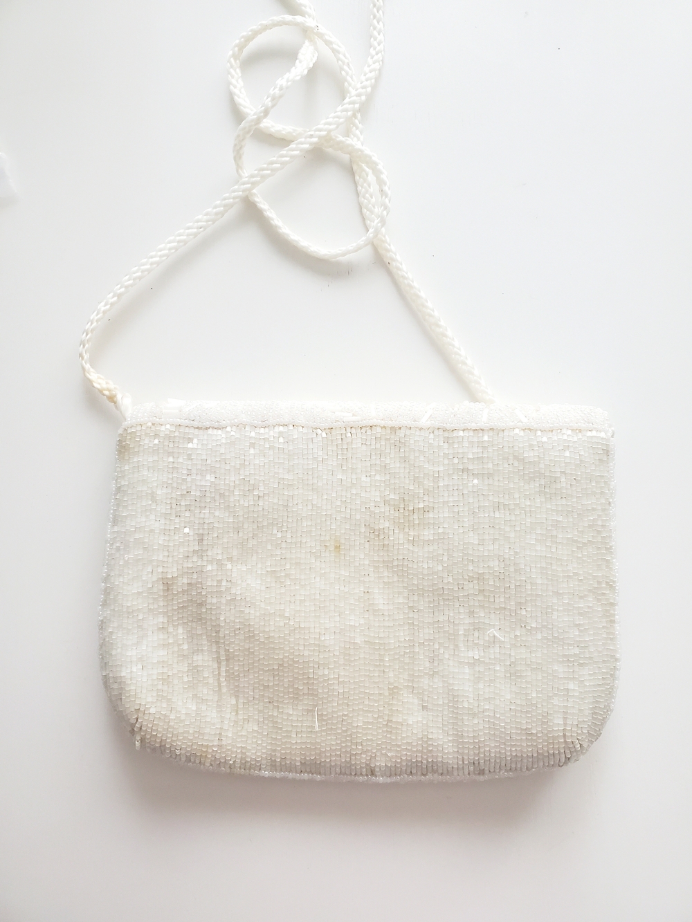 Handcrafted Vintage White Beaded Crossbody Bag - Picture 3 of 6